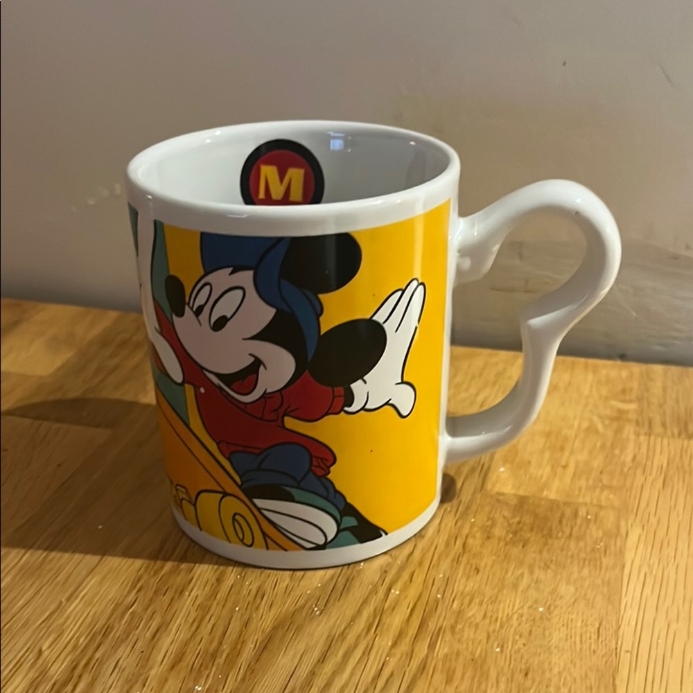 Mickey Skate Mug